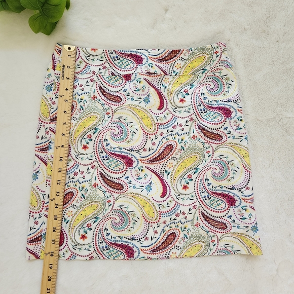 Talbots Pencil Skirt Paisley Print Size 6P - Picture 8 of 10